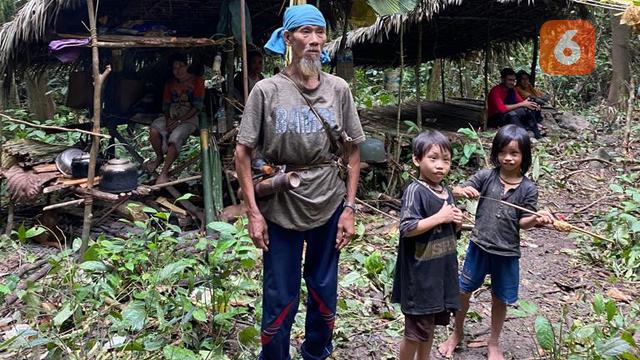 Suku Rimba Terakhir Kalimantan