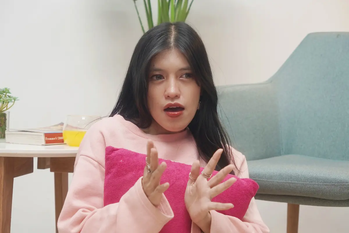 wanita januari comparison trap