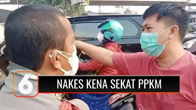 Dua tenaga kesehatan yang hendak masuk ke wilayah Bekasi, Jawa Barat, dilarang melintas karena penyekatan jalan. Sebagai pekerja yang masuk dalam kategori esensial, mereka pun protes, namun aparat bergeming.