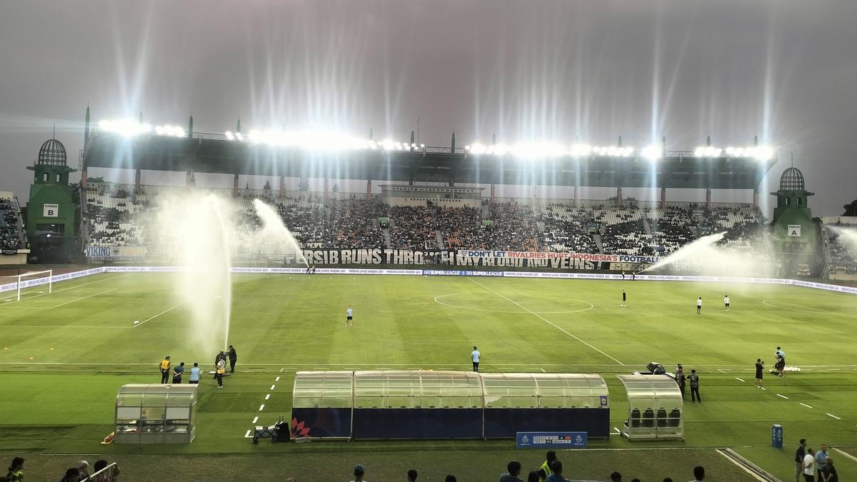 GBLA Belum Rampung, Persib Kembali Gunakan Stadion Si Jalak Harupat untuk 2 Laga BRI Super League