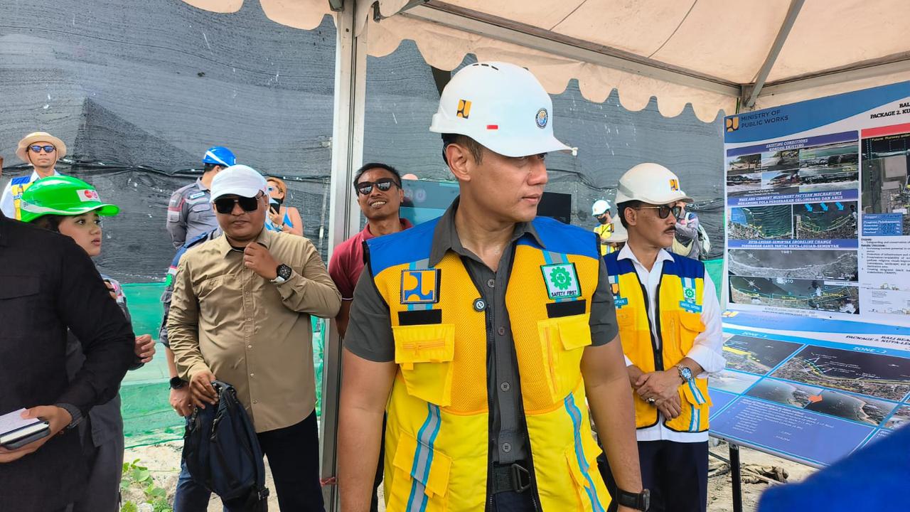 Menteri AHY Tinjau Proyek Pemecah Ombak Rp260 Miliar di Kuta Bali