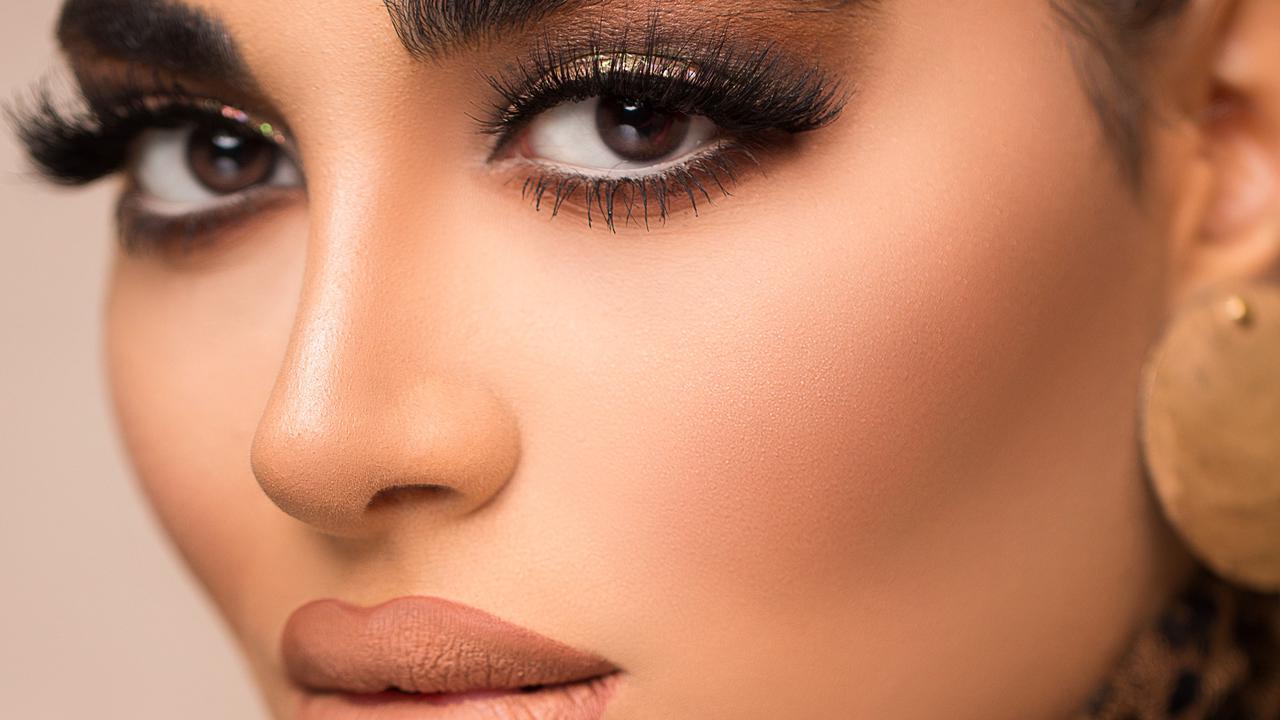 tips memakai lipstik nude