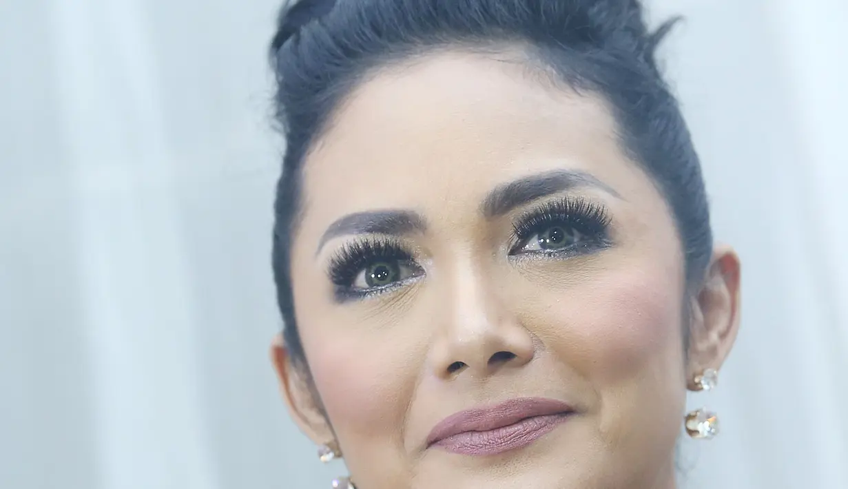 Malam puncak dengan tema Indonesia At Its Best itu, KD istri Raul Lemos itu biasa disapa akan menyajikan suguhan istimewanya. Termasuk single baru yang belum lama ini diluncurkan. (Galih W. Satria/Bintang.com)