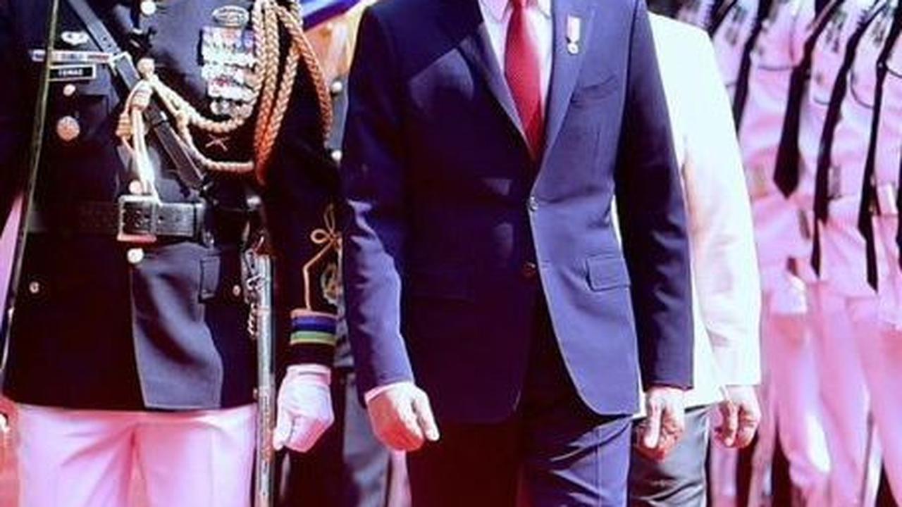 VIDEO: Jokowi Pamer Rasa Puas Menhan Filipina Pakai Kapal Perang Buatan Indonesia