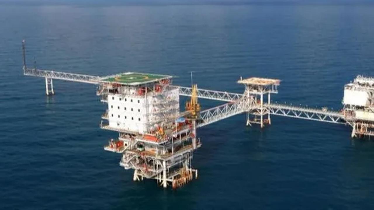 Inas menegaskan, kinerja Pertamina, termasuk PHE sekarang sudah bagus. Untuk itu tinggal dukungan dari negara saat mengelola Blok Masela.