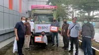 PT Bank Negara Indonesia (Persero) Tbk atau BNI memberikan bantuan penanganan bencana, dengan menyalurkan bantuan kemanusiaan di kawasan bencana gempa bumi Mamuju, Sulawesi Barat dan sekitarnya. Dok BNI