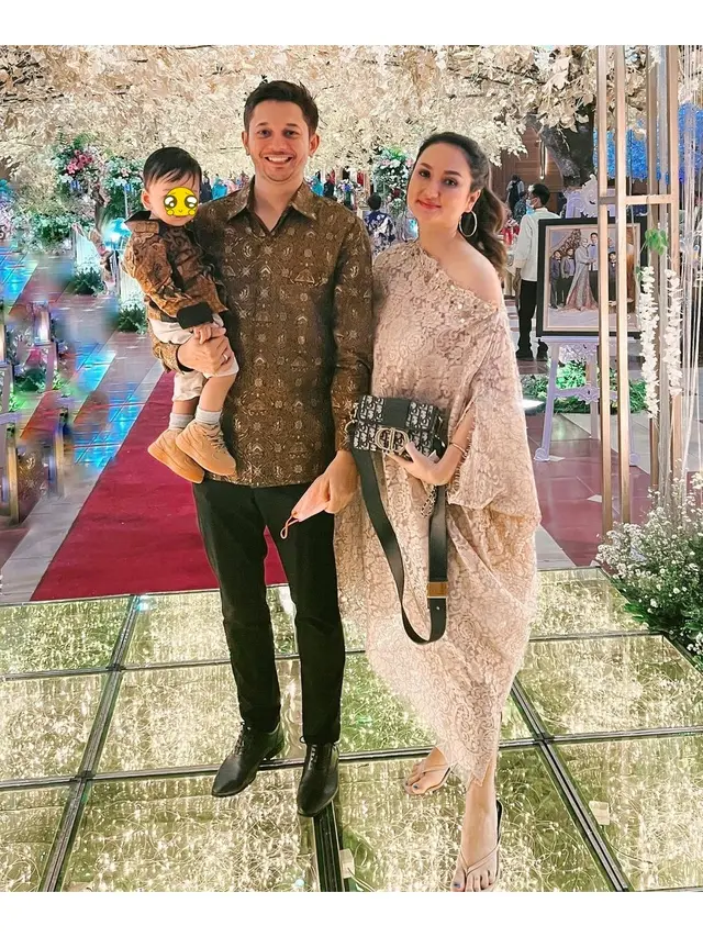 7 Potret Tamu Artis Hadiri Pernikahan Juliana Moechtar, Bertabur Bintang