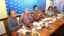 Suasana diskusi bertajuk 'Mau Sehat kok Repot' di kawasan Cikini, Jakarta, Sabtu (21/3/2015). Diskusi tersebut terkait BPJS yang dinilai masih belum memenuhi standar pelayanan medik nasional (SPMN). (Liputan6.com/Helmi Afandi)