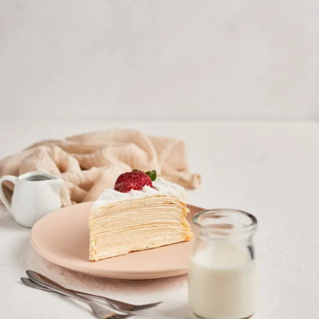 Jatuh Hati pada Mille Crepes, Awal Langkah Raniah Dwi Rintis Sugary and Cream