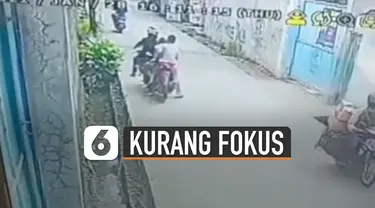 Selalu fokus dan patuhi aturan lalu lintas, ya!