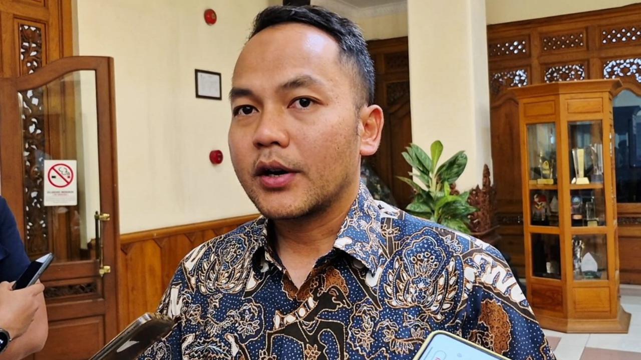 Marak Akun Gay, Wali Kota Solo Blokir Lima Akun Penyimpangan Seksual
