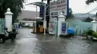 Kanal Banjir Barat Meluap, RSAL Mintohardjo Kebanjiran