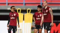 Pelatih Borneo FC, Fabio Lopez, mempersiapkan timnya dengan latihan fisik dan taktikal jelang pertemuan dengan PSS Sleman di Piala Indonesia. (dok. Borneo FC)