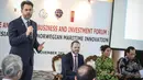 Dubes Denmark untuk RI Casper Klynge menghadiri Marine and Fisheries Business dan Investment Forum di Jakarta, Senin (28/11). Kegiatan tersebut dihadiri pula Menhub Budi Karya Sumadi dan Dubes Norwegia untuk RI Stig Traavik. (Liputan6.com/Faizal Fanani)