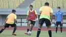 Pemain Timnas Indonesia U-16, Marcell Januar Putra, saat pemusatan latihan di Stadion Patriot Candrabhaga, Bekasi, Senin (6/7/2020). Timnas Indonesia U-16 terus menggelar persiapan sebelum berkiprah di Piala AFC U-16 2020. (Dokumentasi PSSI)