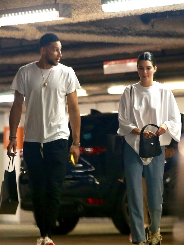 Fans Sixers Tak Suka Simmons Pacaran Dengan Kendall Jenner Bola Liputan6 Com