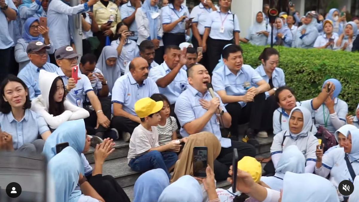 Potret Haru Perpisahan Iwan Kurniawan Lukminto dengan Ribuan Karyawan Sritex, Abadikan Kenangan Terindah