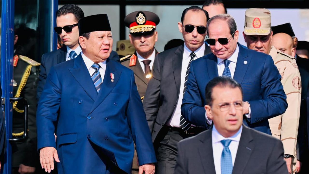 Momen Prabowo dan Presiden El-Sisi Kunjungi Akmil Mesir