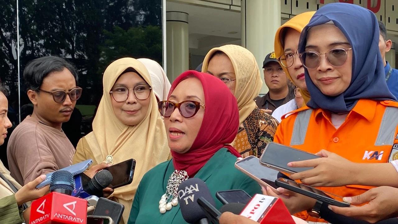 Menteri PPPA Ungkap Kondisi Luka Korban Kecelakaan Kereta di Bekasi, Siapkan Pendampingan Psikologis