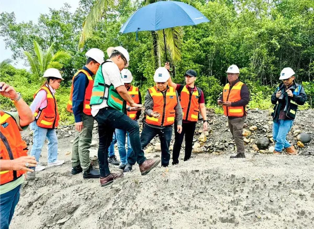 Misteri Kekayaan Haji Isam: Rp 10 Triliun atau Lebih?