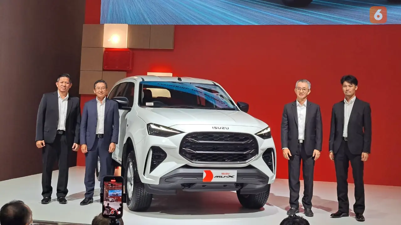 Isuzu MU-X 4WD Generasi Baru di GIIAS 2025