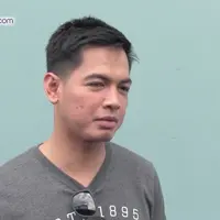 Tommy Kurniawan tidak mempermasalahkan istrinya, Fatimah Tania Nadira yang lepas hijab. 
