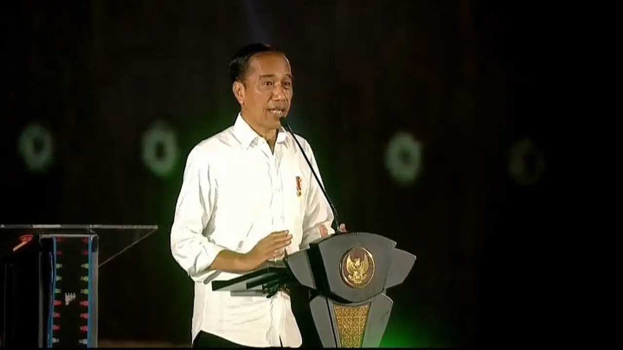 Presiden Joko Widodo (Jokowi) meresmikan kawasan Marina Labuan Bajo, Kamis (21/7/2022).
