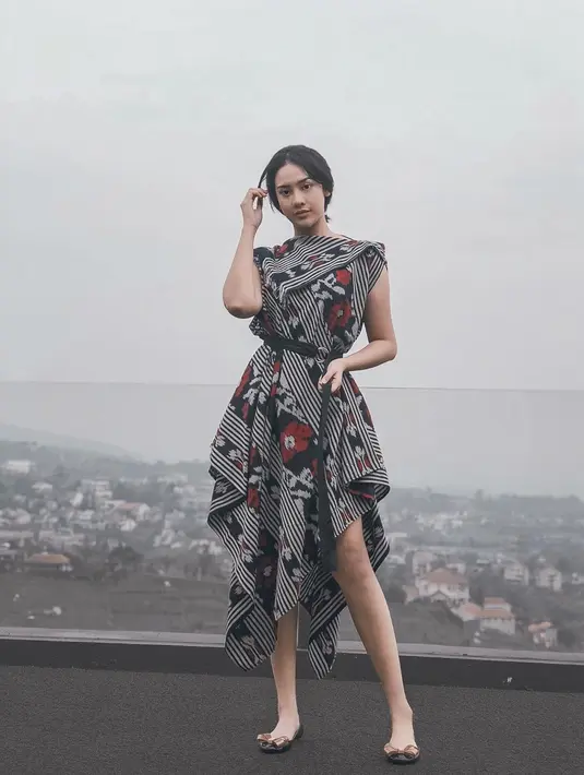 (Instagram/anyageraldine)