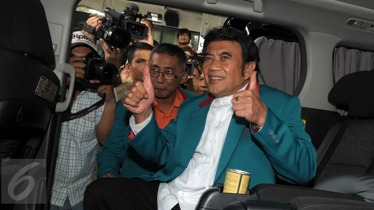 20160303-Tolak Revisi UU, Rhoma Irama Datangi KPK-Jakarta