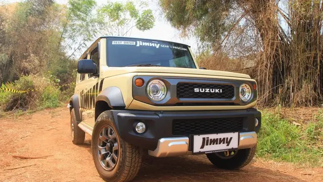 Mencoba Line-Up SUV Suzuki di Jalur Offroad, Jimny Paling Istimewa (ist)