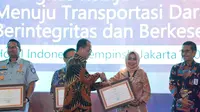 PT ASDP Indonesia Ferry (Persero) kembali mendapatkan penghargaan sebagai salah satu "Instansi yang Berperan Aktif Dalam Penyelenggaraan Angkutan Lebaran Tahun 2024/1445 Hijriah"