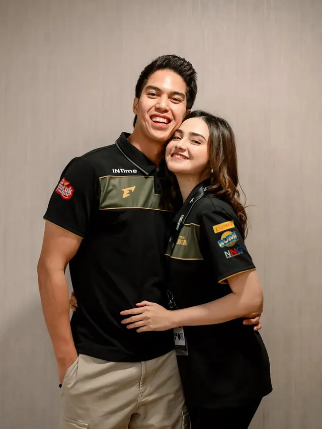 Pesona Stunning Syifa Hadju dengan Rambut Baru di Pertandingan Tinju El Rumi vs Jefri Nichol