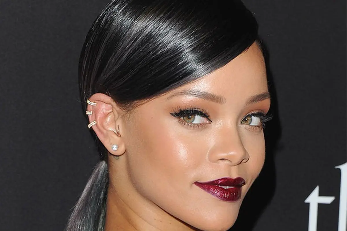 [Bintang] Rihanna