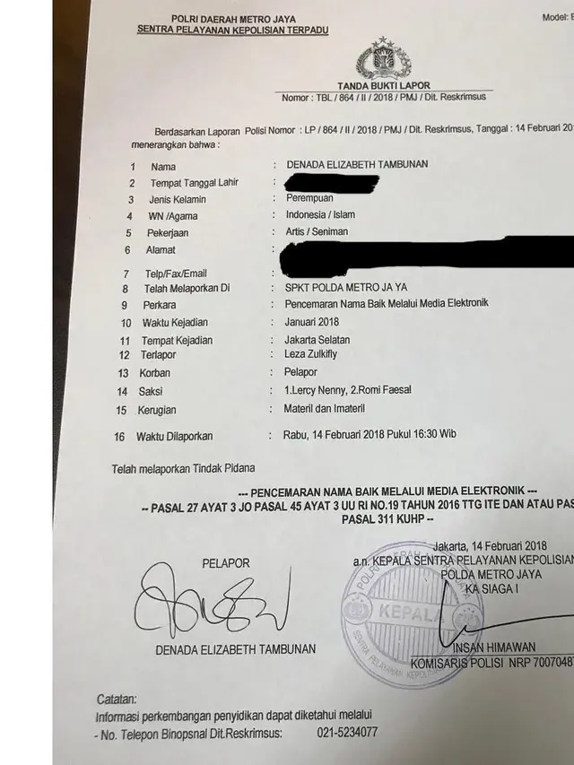 Denada Tunjukkan Surat Laporan Polisi