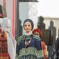 Koleksi Itang Yunasz di Indonesia Modest Fashion Day yang digelar di Dubai Expo 2020. (dok. Indonesia Modest Fashion Day)