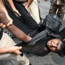 Polisi India Tangkap Ribuan Pemuda Saat Aksi Tuntut Ketua KPU Mundur