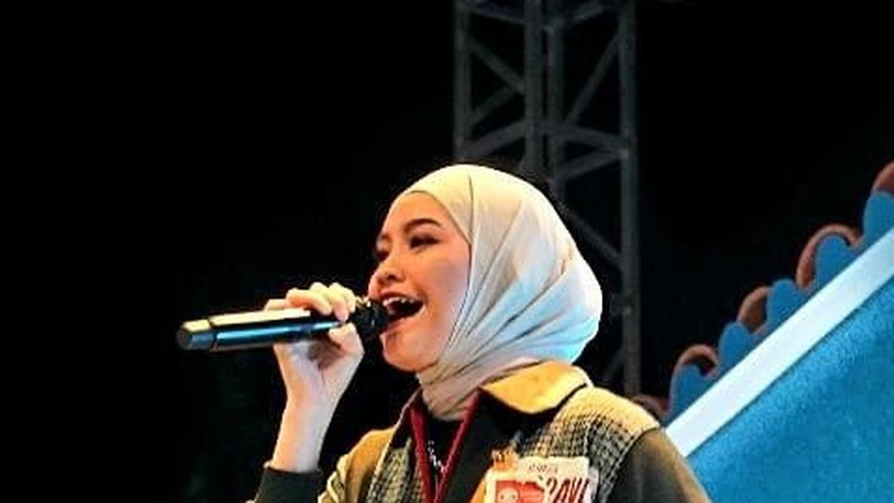 Dengan demikian, Summarecon Mall Bekasi tidak hanya menjadi tempat untuk berbelanja tetapi juga tempat untuk menjalin kebersamaan dan memperkuat ikatan keagamaan dalam menyambut bulan Ramadan yang penuh berkah.