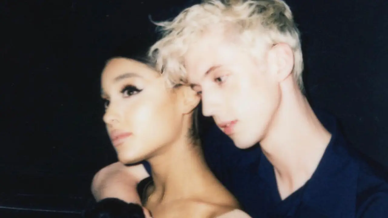 [Bintang] Lirik Lagu Troye Sivan feat Ariana Grande, Dance To This