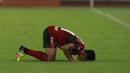 Selebrasi sambil bersujud pemain Bali United, M. Rahmat usai menjebol gawang Persik Kediri dalam laga pembukaan BRI Liga 1 2021/2022 antara Bali United melawan Persik Kediri di Stadion Utama Gelora Bung Karno, Jumat (27/8/2021). (Foto: Bola.com/Ikhwan Yanuar)