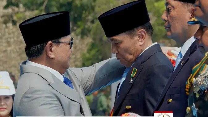Jejak Djamari Chaniago: Eks Menko Polkam Penerima Bintang Mahaputra