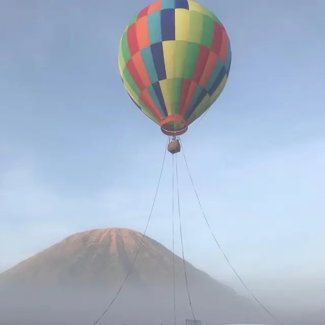 Tidak Perlu ke Cappadocia, 6 Tempat Wisata di Indonesia yang Punya Wahana Balon Udara