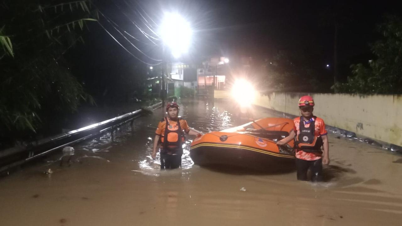 Bekasi Lumpuh karena Banjir