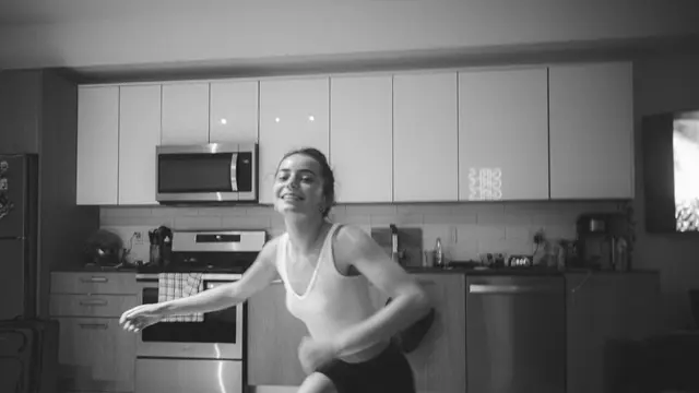 Menari di Rumah [Dok/unsplash.com]