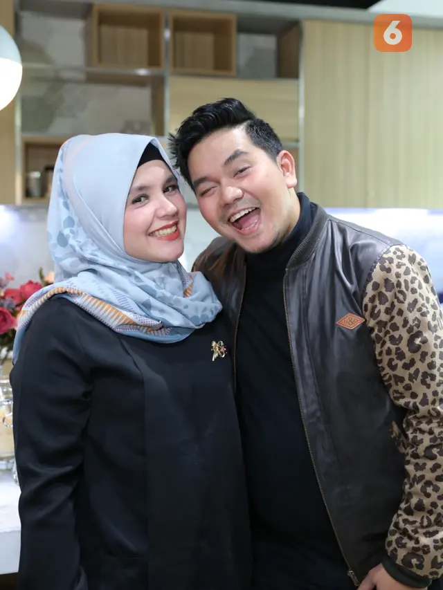 [Fimela] Indra Bekti dan Aldila Jelita