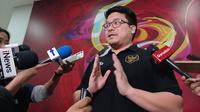 Ketua umum FFI, Michael Victor Sianipar berbicara kepada awak media di GBK Arena, Jakarta, Senin (11/8/2025). (Bola.com/Hery Kurniawan).