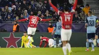 AC Milan meraih kemenangan 3-2 atas&nbsp;Slovan Bratislava pada laga kelima league phase Liga Champions musim ini di&nbsp;Narodny Futbalovy Stadion,&nbsp;Bratislava, Rabu (27/11/2024) dini hari WIB. (AP&nbsp;Photo/Petr David Josek)