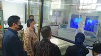 Tempo Scan meresmikan pengoperasian Mesin Deteksi COVID-19 Cobas 6800 Fully Automated Molecular System di LBM Eijkman. Dok.