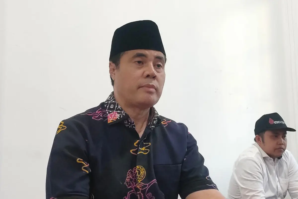 Aceng Fikri, mantan bupati Garut (2009-2013), akhirnya buka suara mengenai kegagalan nyalon lewat jalur independen atau perseorangan, pada pilkada Garut 2024. (Liputan6.com/Jayadi Supriadin)