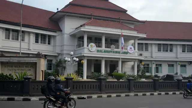 41 Anggota DPRD Kota Malang Ditahan KPK, Kota Malang Pasrah ke Kemendagri