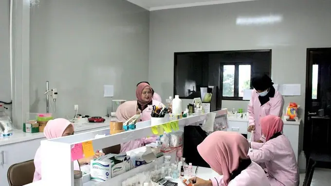 Hati-hati Pilih Jasa Maklon Kosmetik, Begini Prosesnya Agar Bisnis Produk Kecantikan Tidak Tertipu